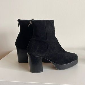 Black Suede Platform Boots | L’intervalle